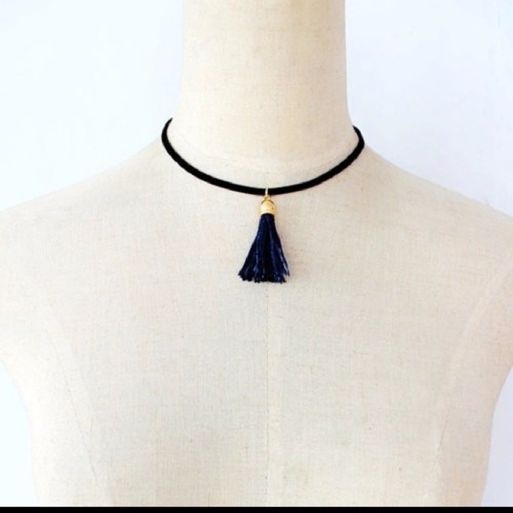 Blue Tassles Gold Choker Neclace.◇